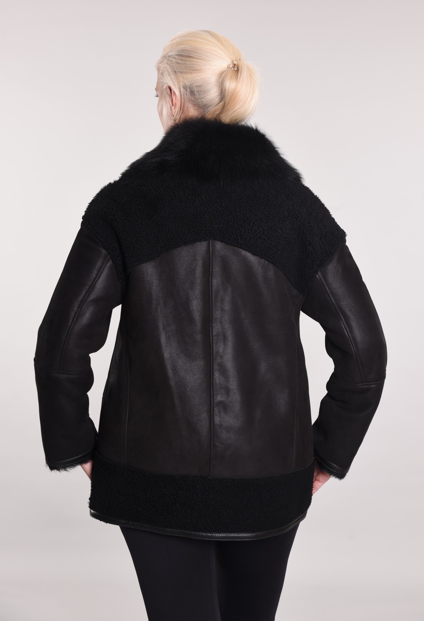 Coated sheepskin coat with curly elements, Tuscany collar