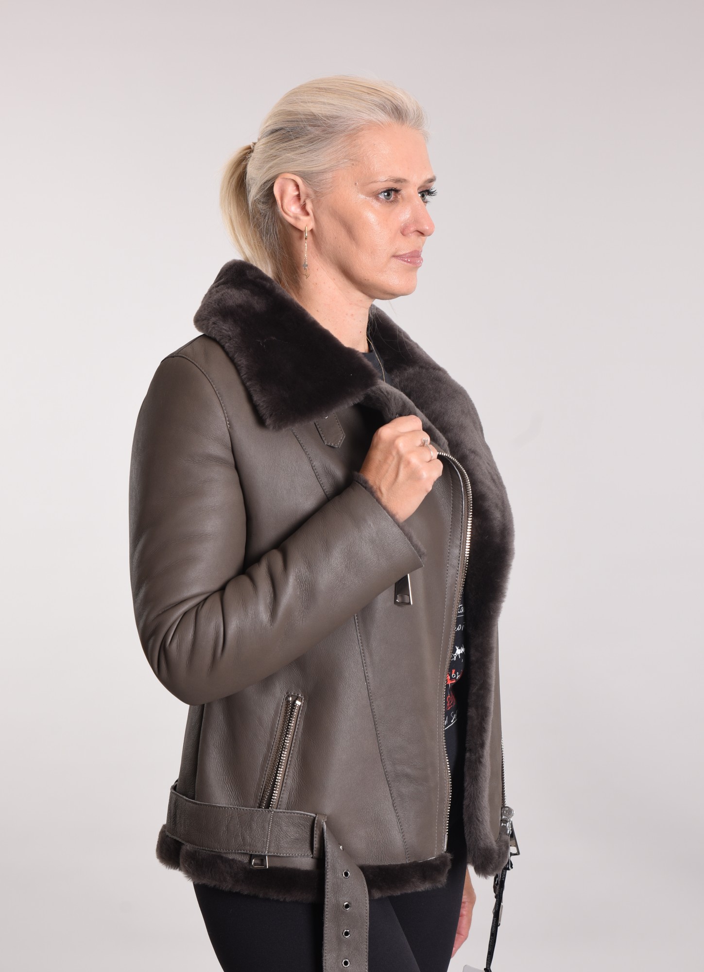 Дублёнка косуха с покрытием