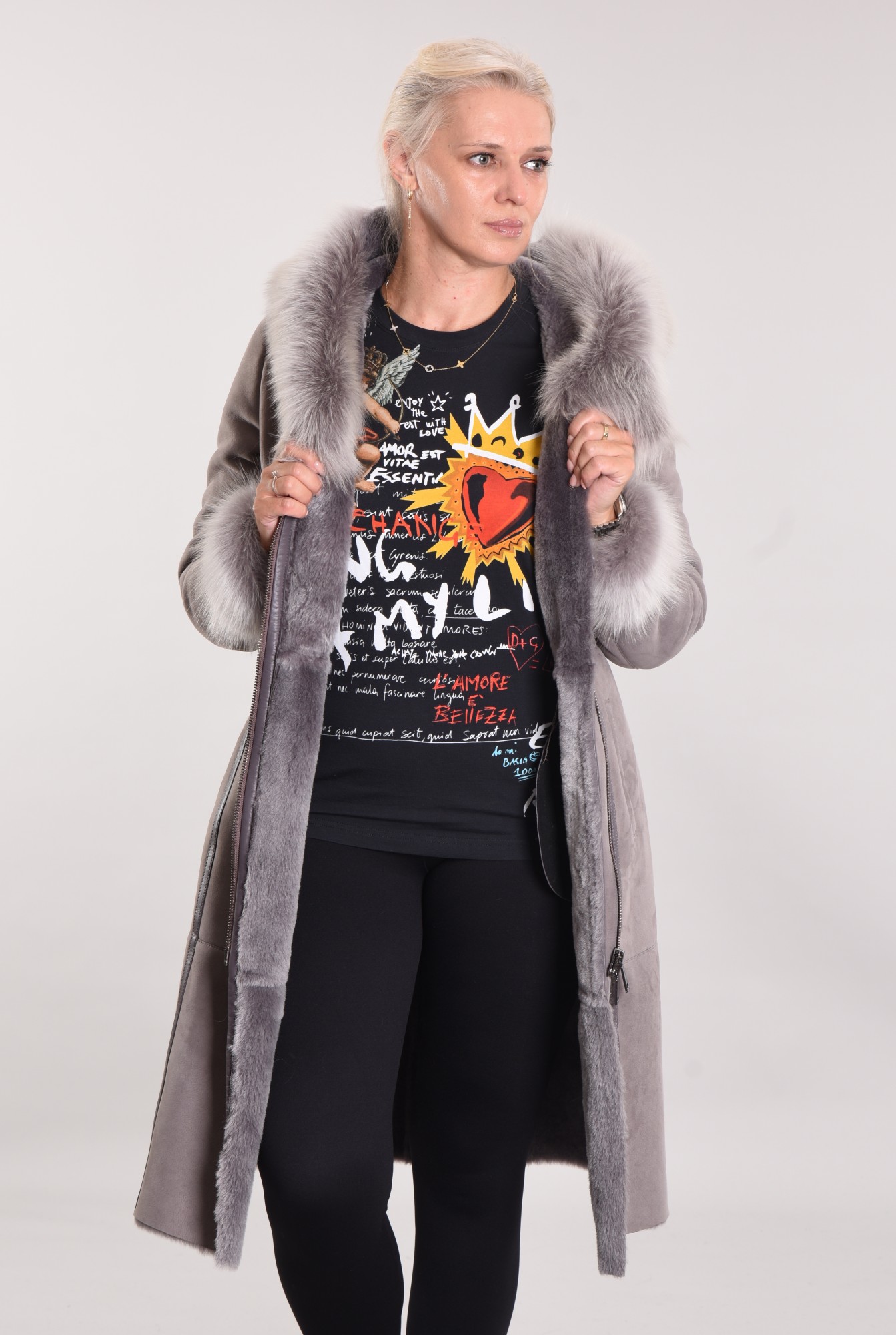 Дублёнка с капюшоном и манжеты тоскана