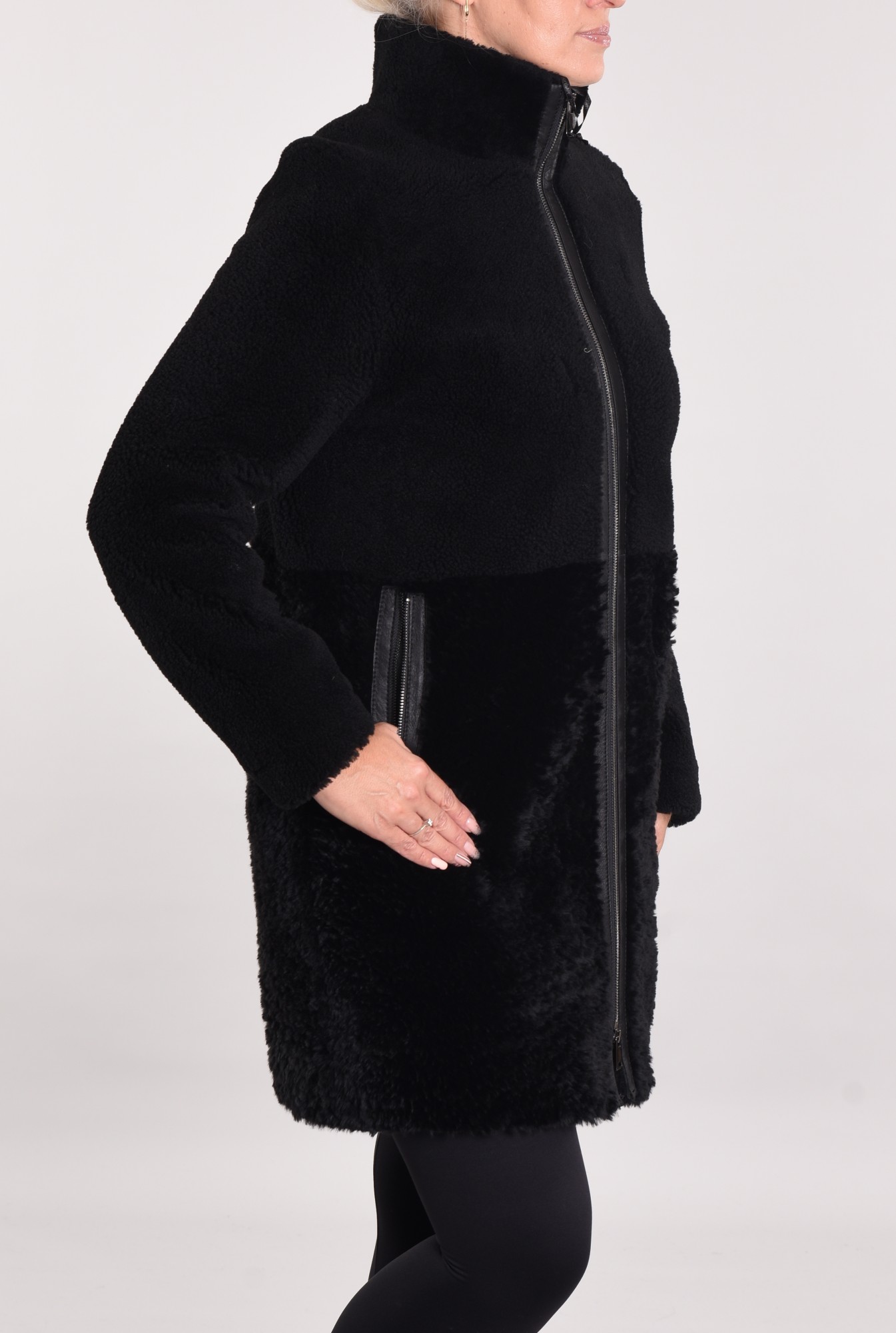 Комбинированная дублёнка сверху кёрли, низ тифтик