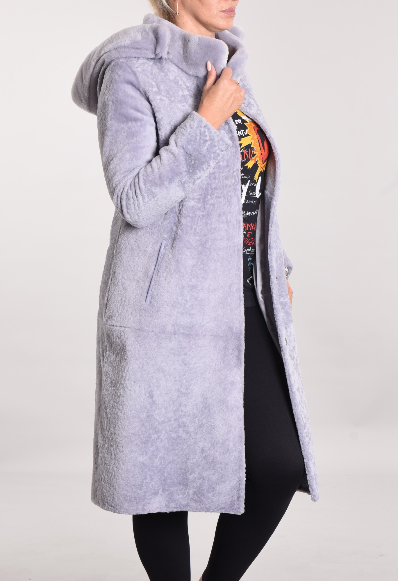 Astragan reversible with detachable hood