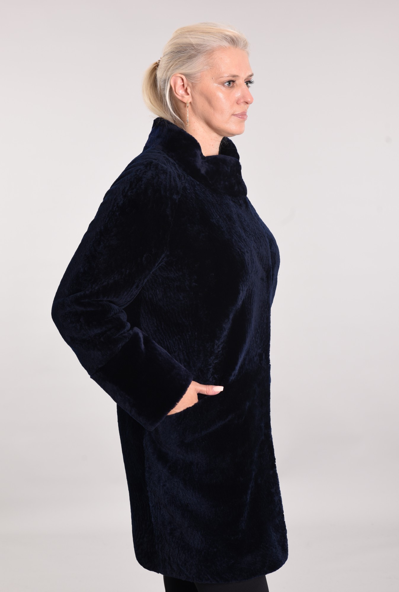 Астраган на подкладе