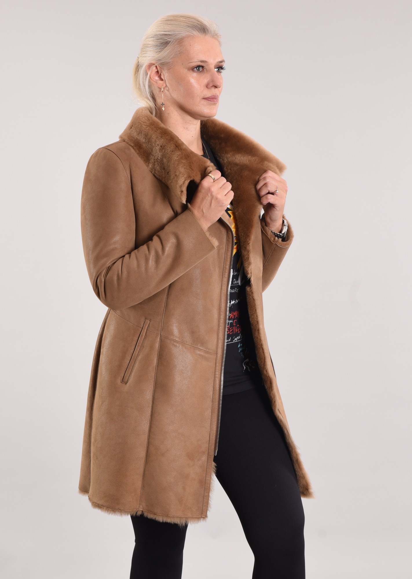 Дублёнка приталенная модель с овчины