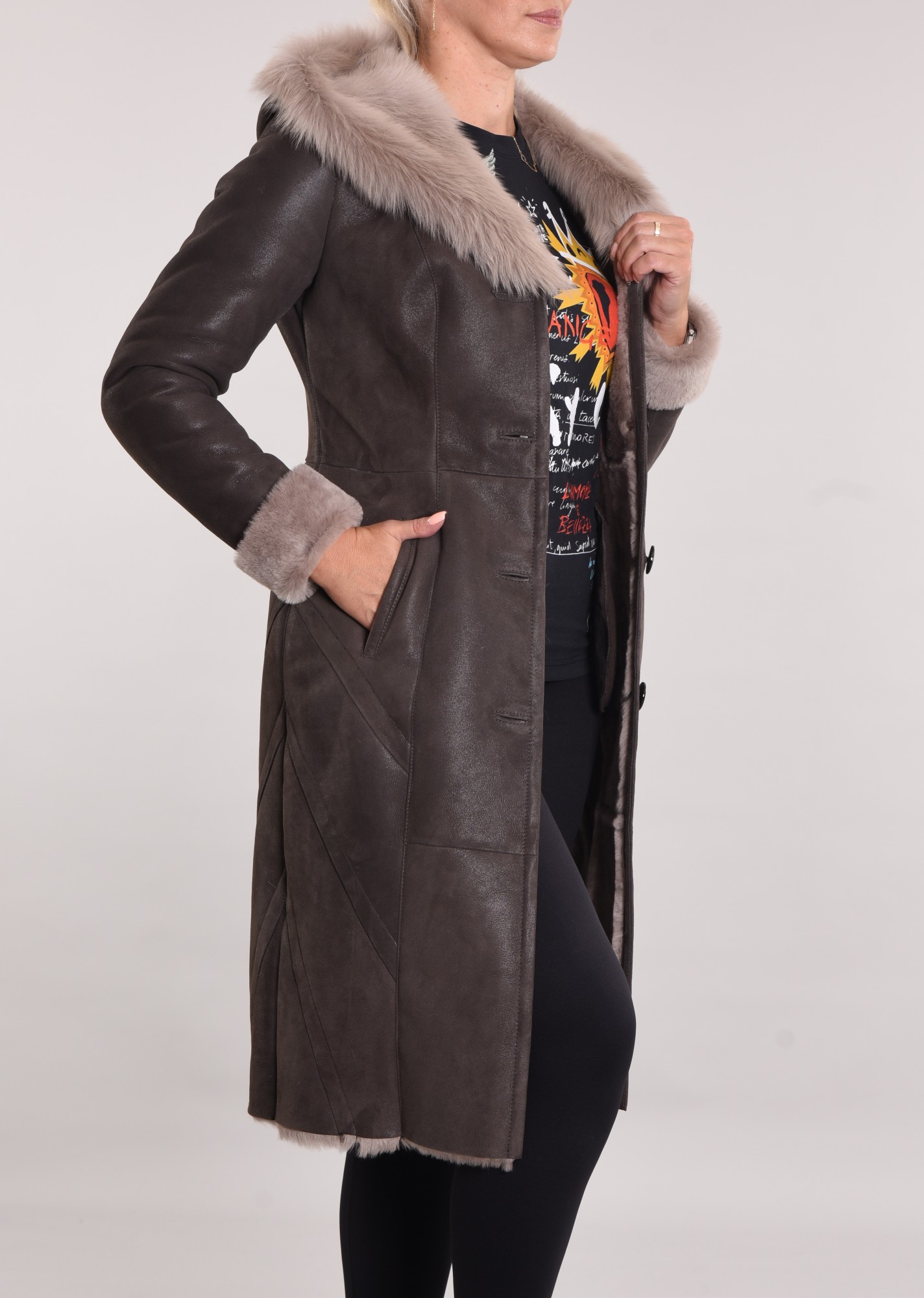 Дублёнка с капюшоном тоскана