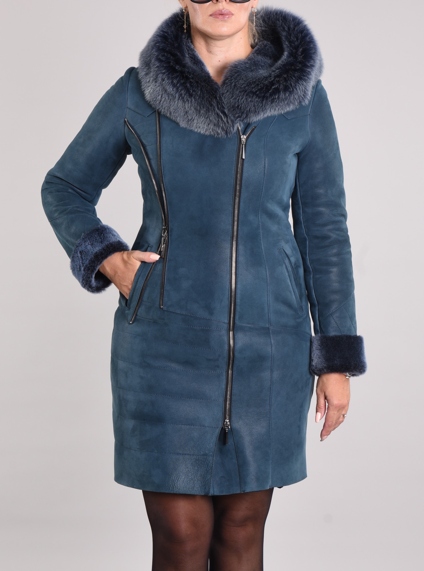 Дублёнка с капюшоном тоскана