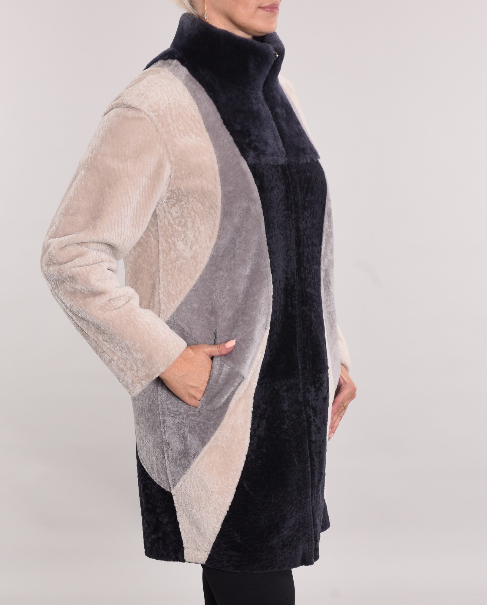 Астраган двусторонняя модель с покрытием