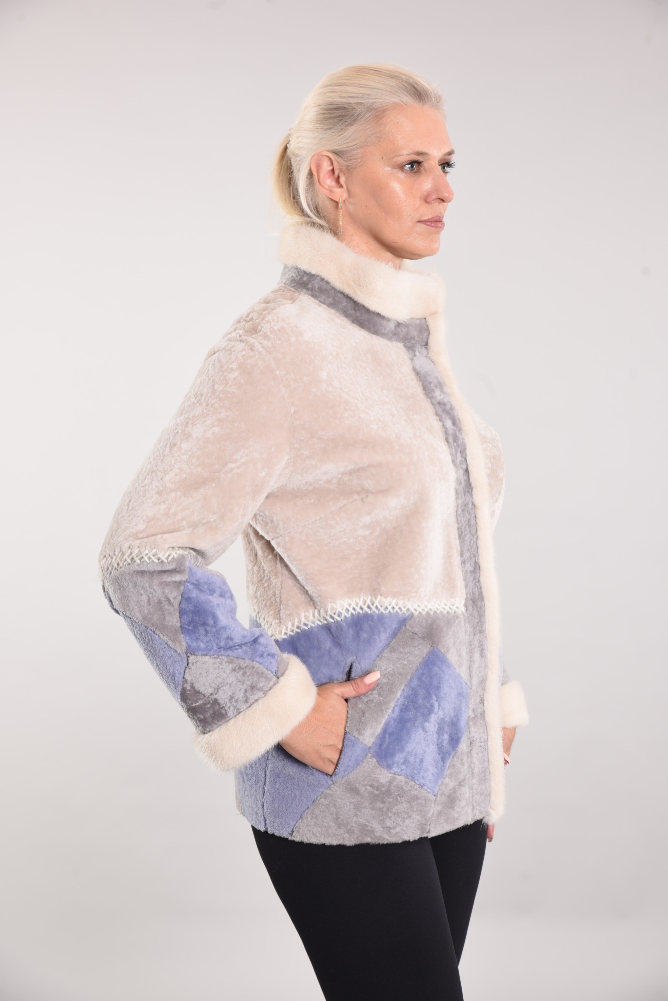 Astragan reversible coated model