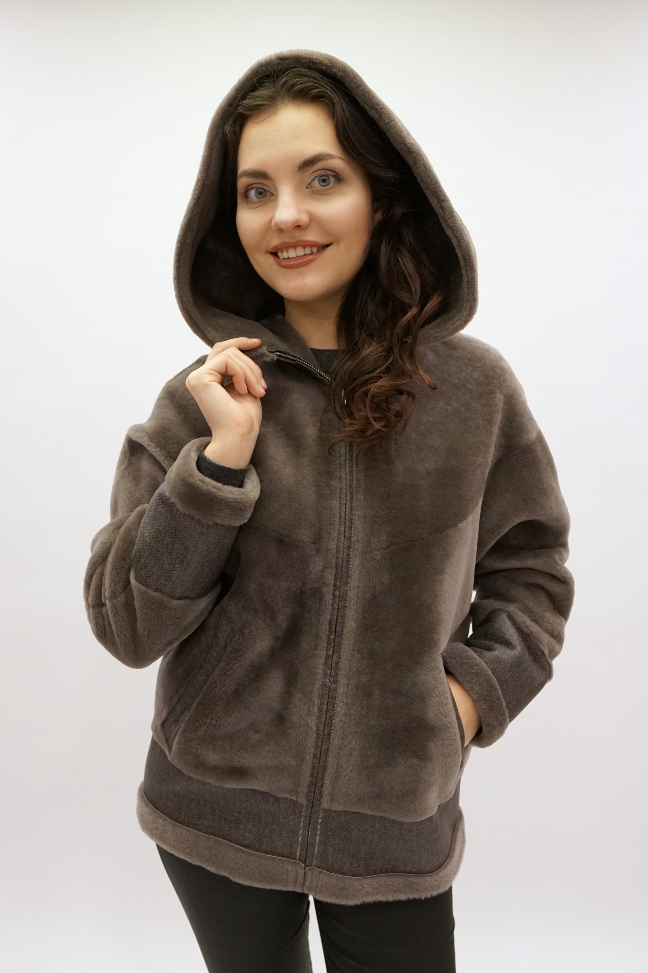 Испанский Меринос двусторонняя модель с покрытием и капюшоном