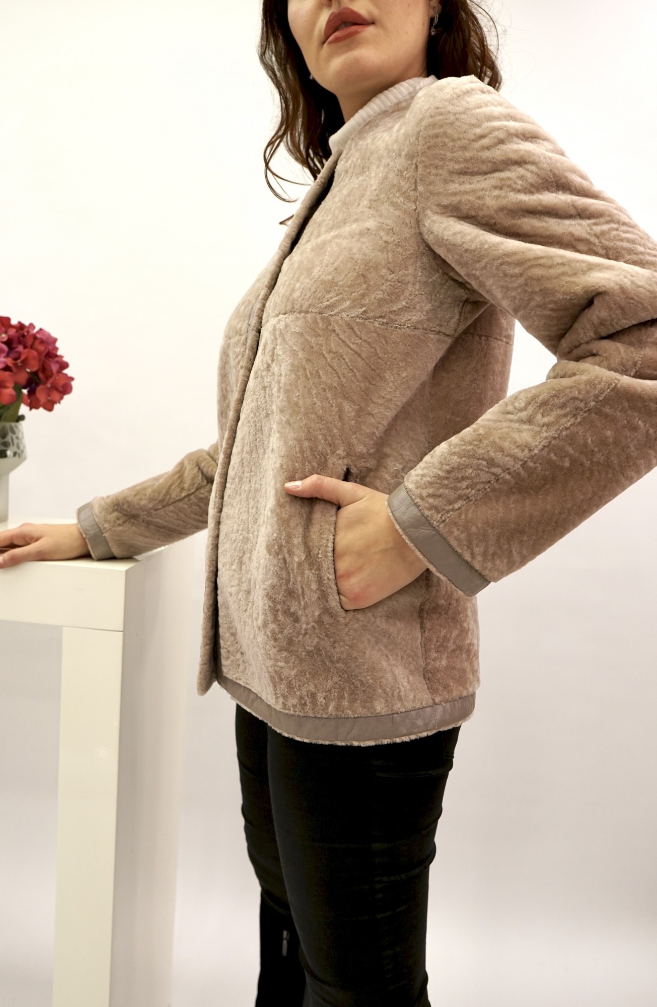 Astragan reversible coated model