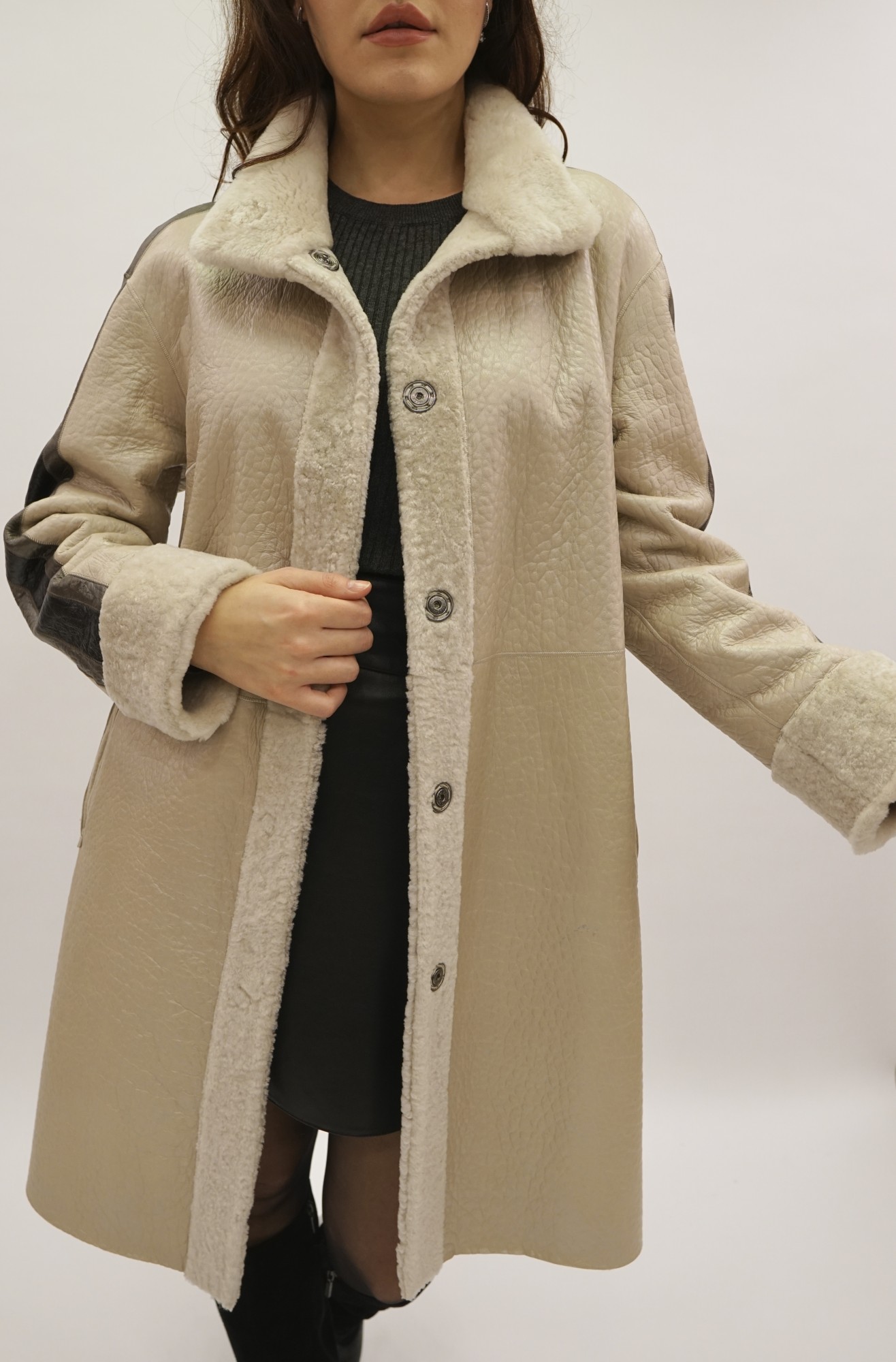 Дублёнка двусторонняя модель том-кёрли с покрытием, стойка воротник и манжеты Rex