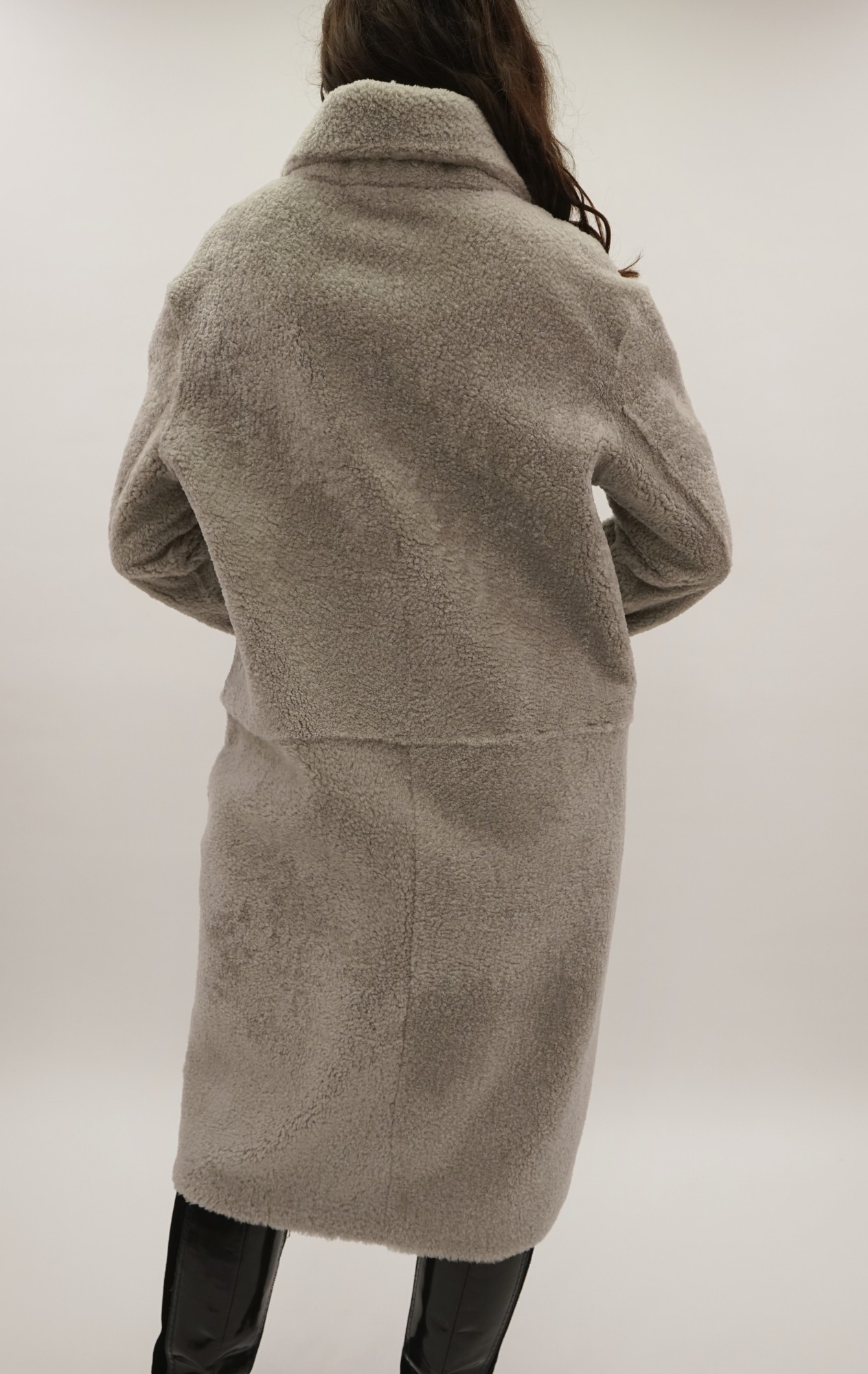 Дублёнка том-кёрли силка, английский воротник