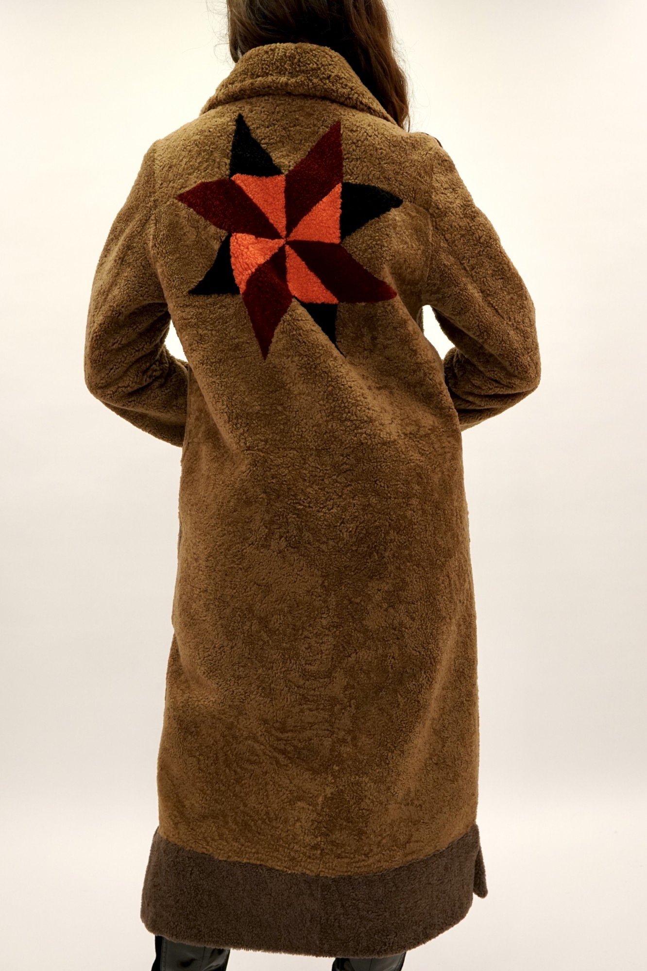 Дублёнка том-кёрли с покрытием, английский воротник