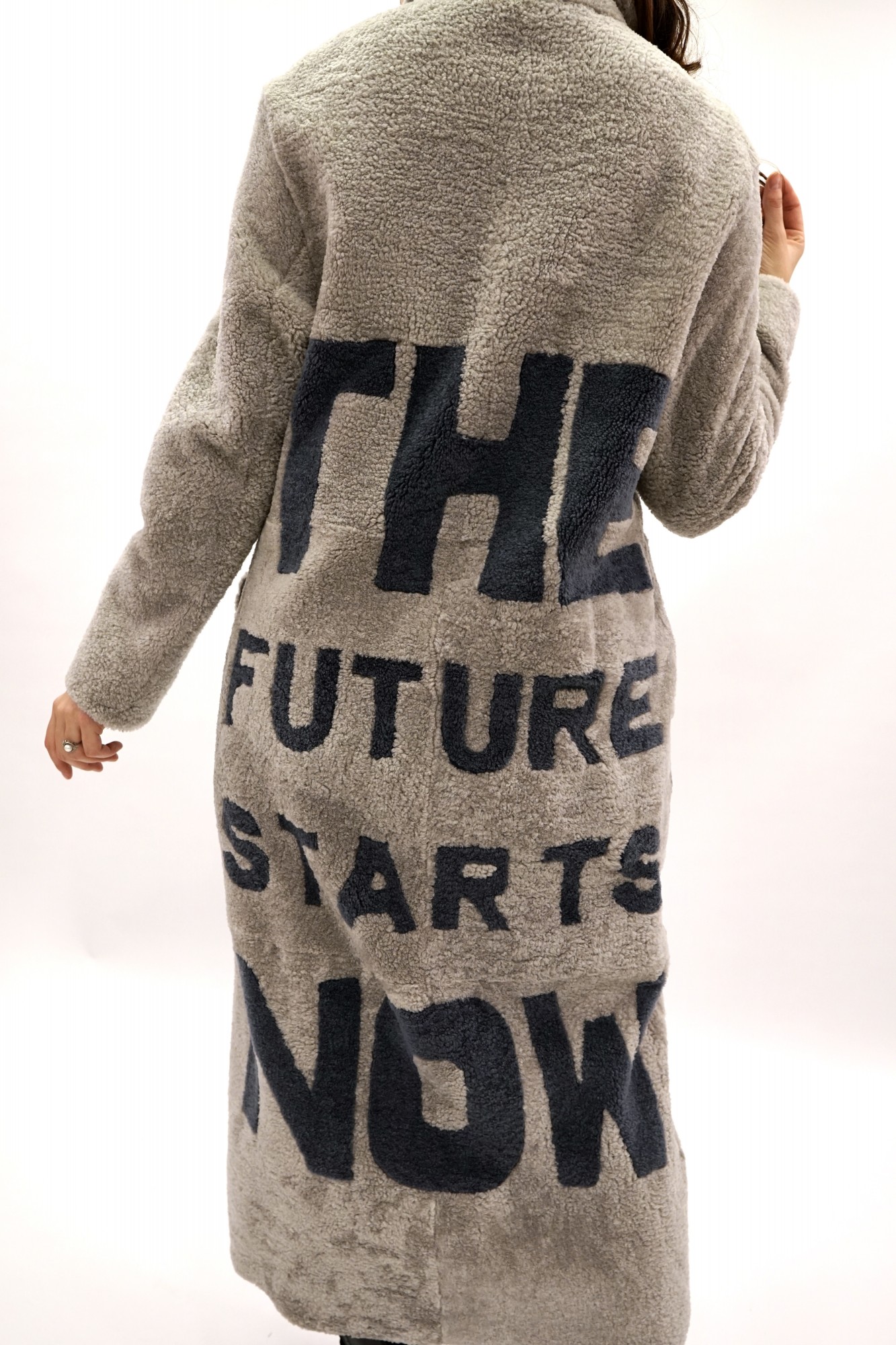 Дублёнка том-кёрли с покрытием силка, английский воротник