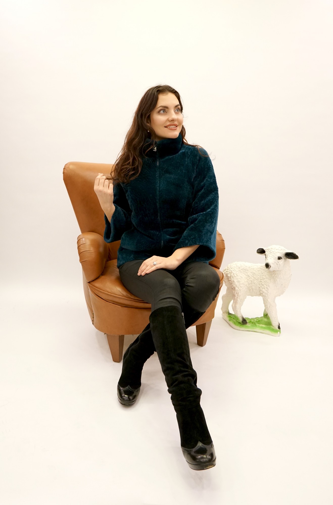 Astragan reversible coated model, stand-up collar muton