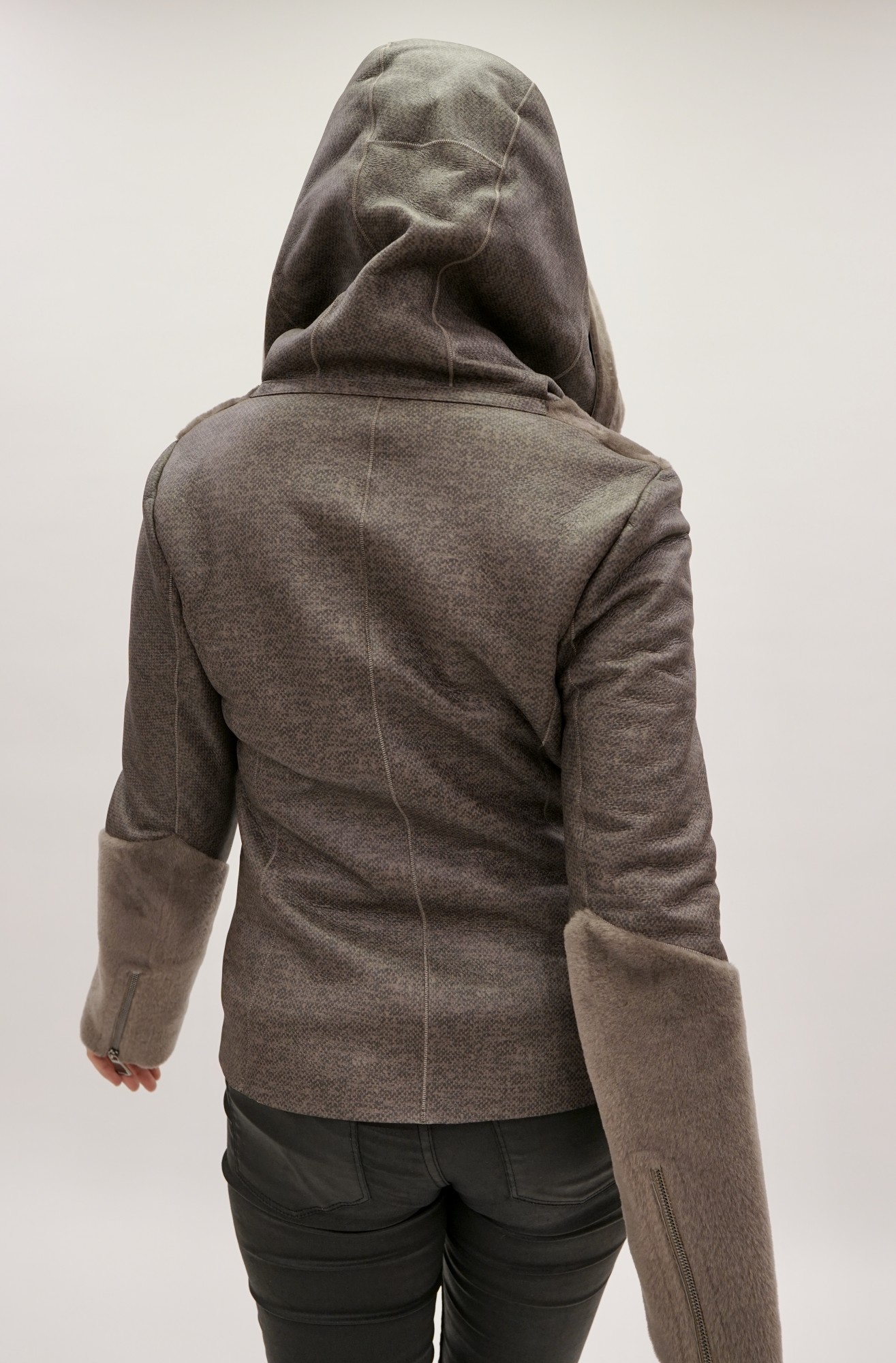 Испанский Меринос с покрытием, комбинированная модель с капюшоном