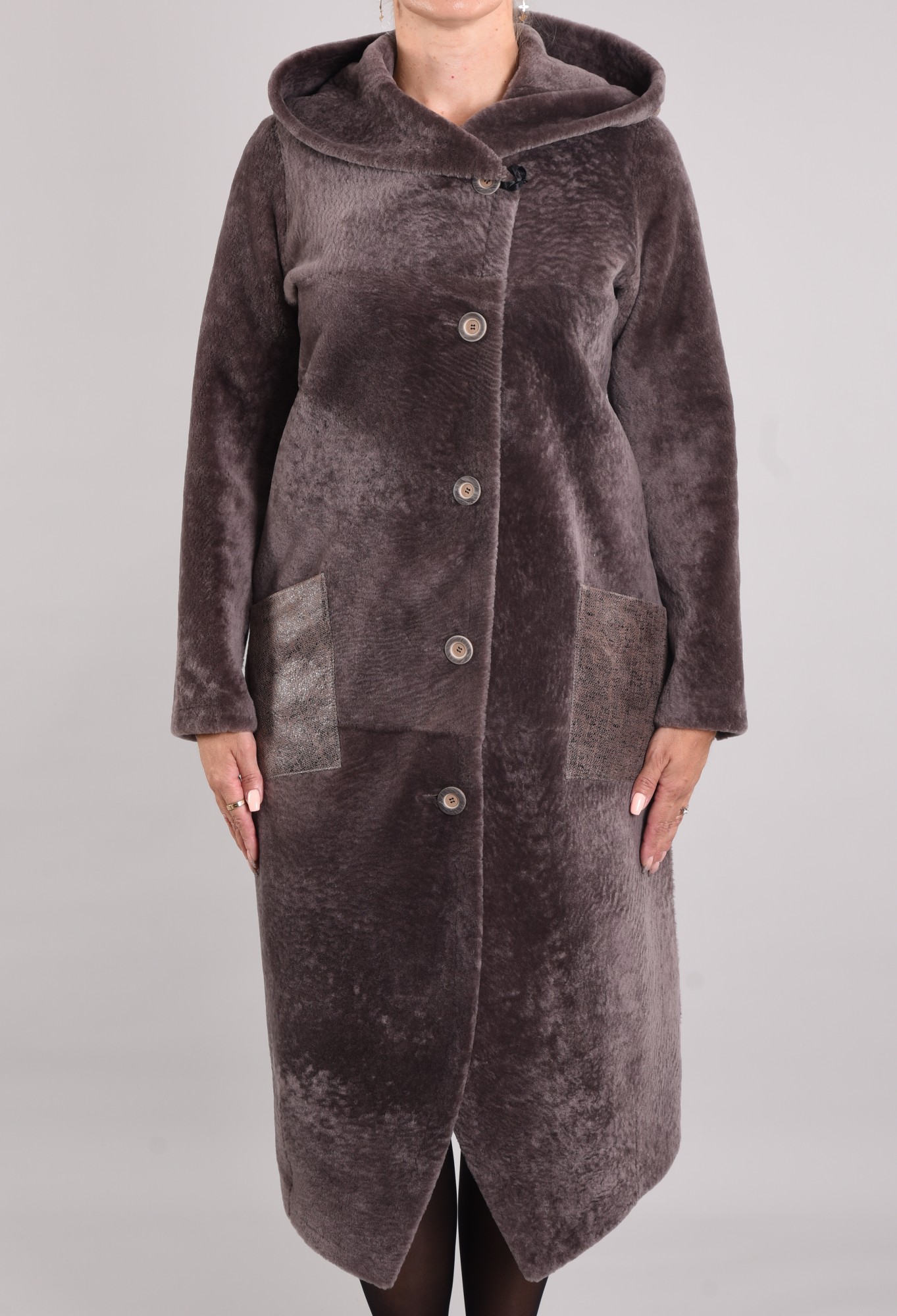 Астраган двусторонняя модель с капюшоном