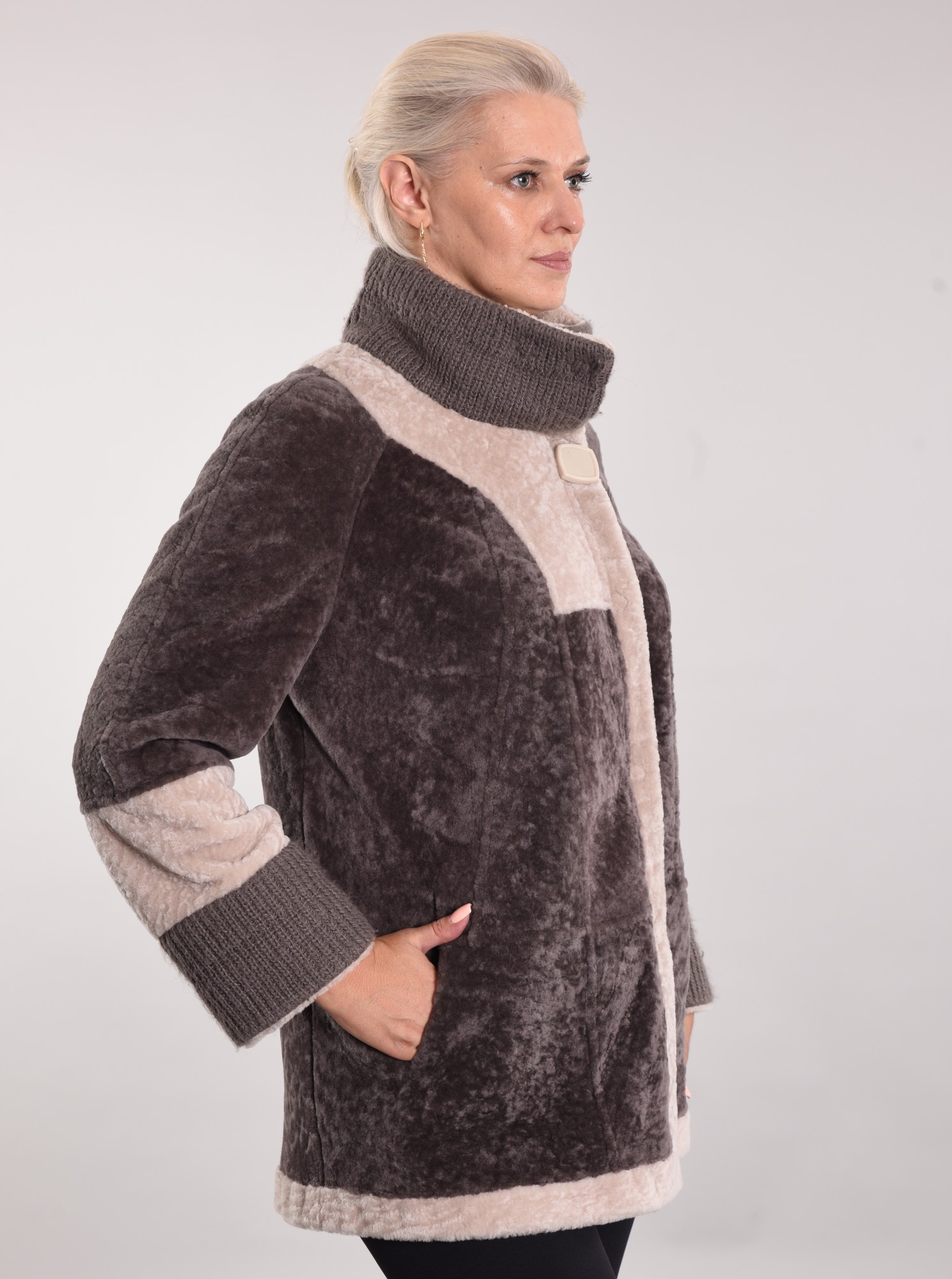 Двусторонняя модель астраган