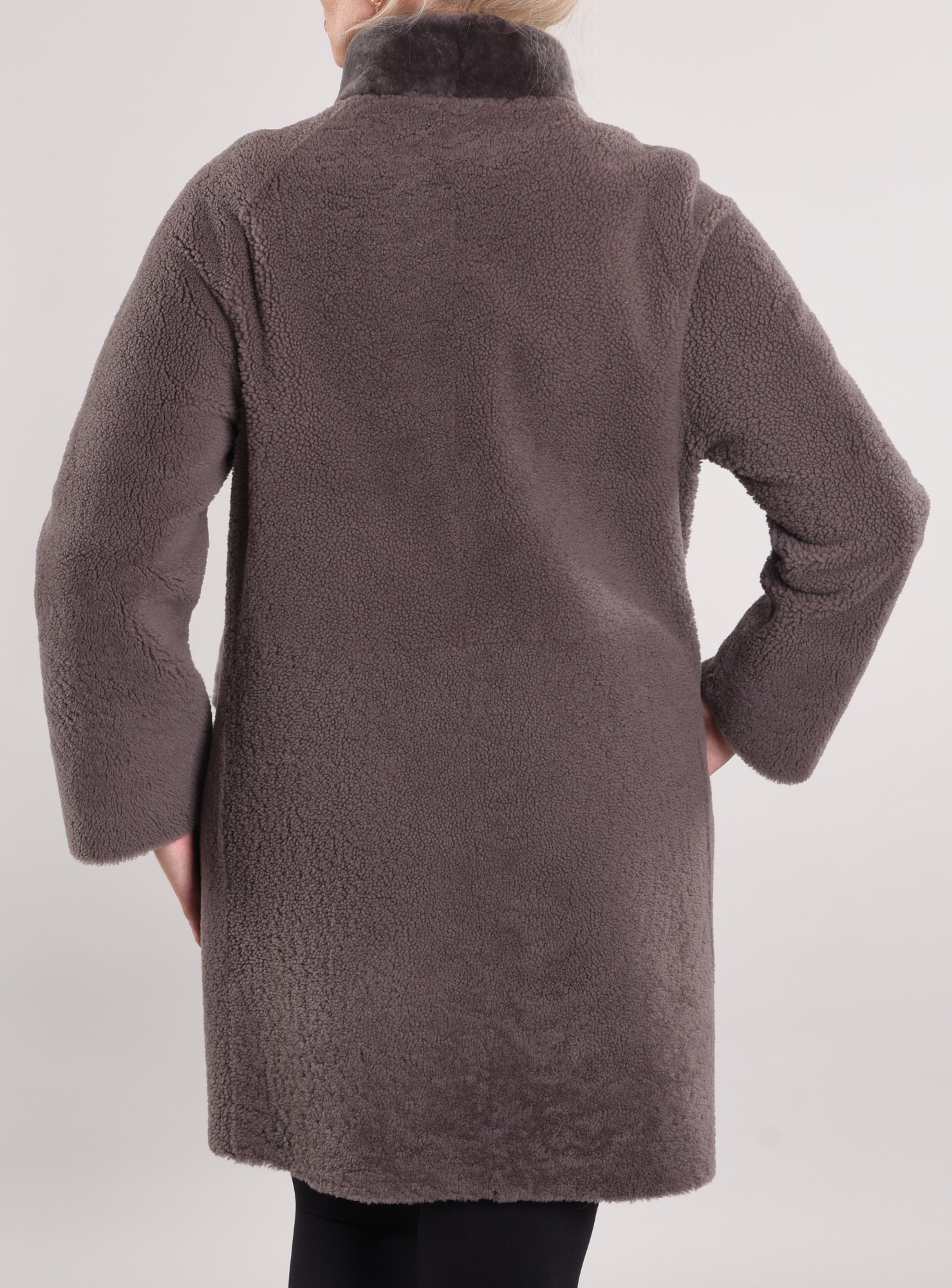 Sheepskin coat tom curly coated muton haircut