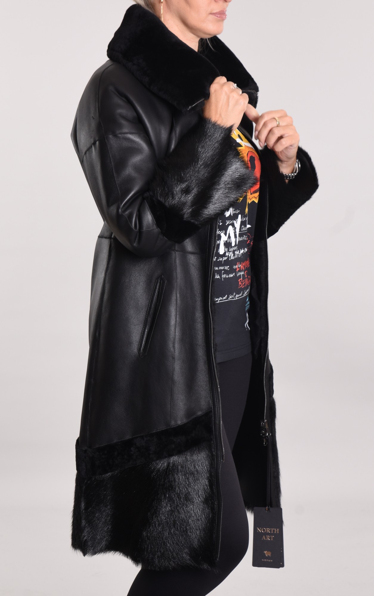 Дублёнка с покрытием силка, низ изделия и манжеты тоскана