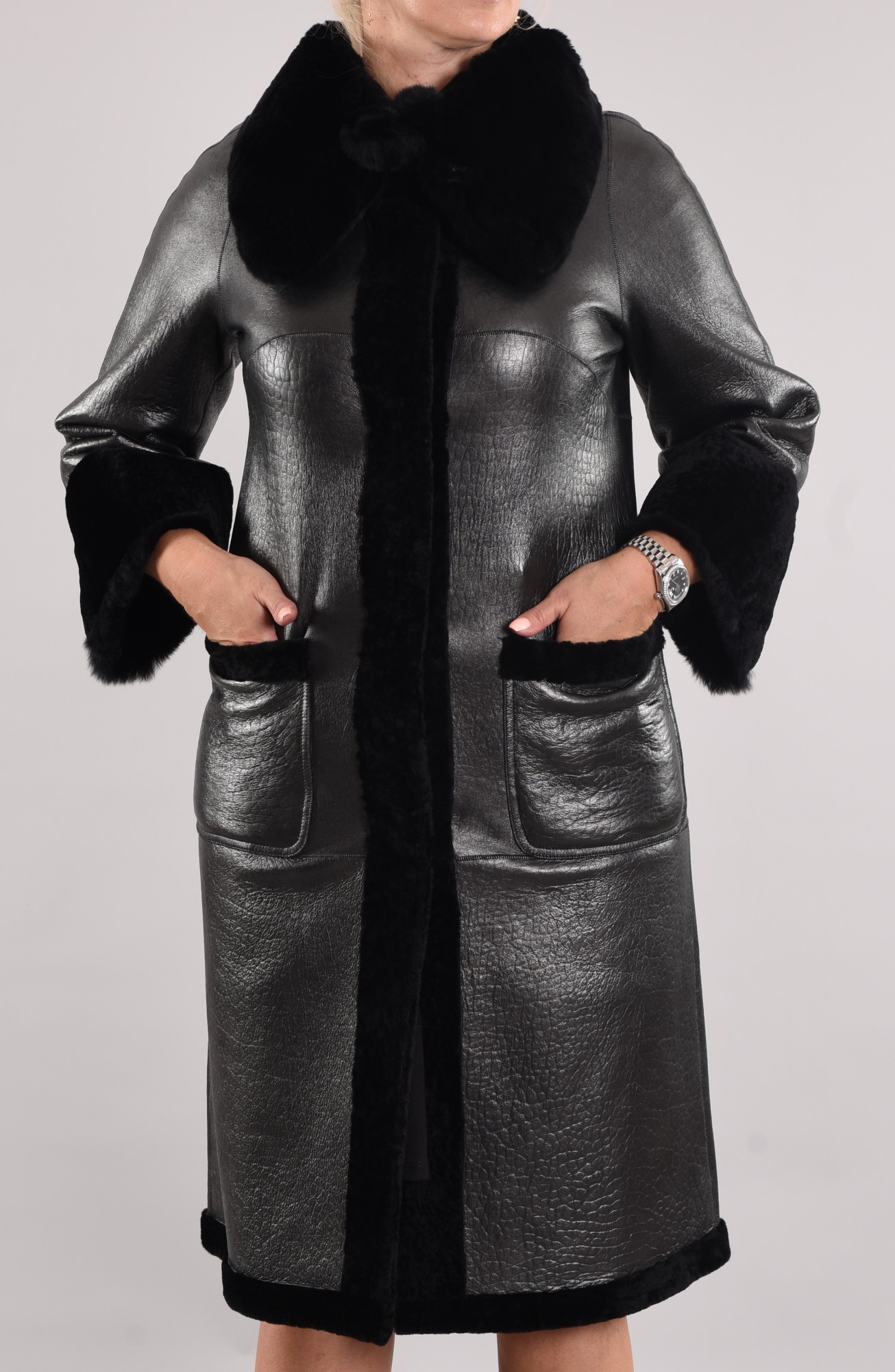 Астраган двусторонняя модель с покрытием, воротник и манжеты Rex