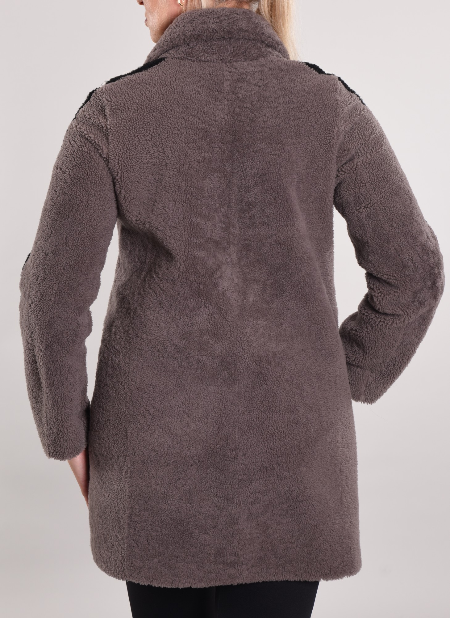 Sheepskin coat Tom-Curly reversible model with Silka (nappalan) coating