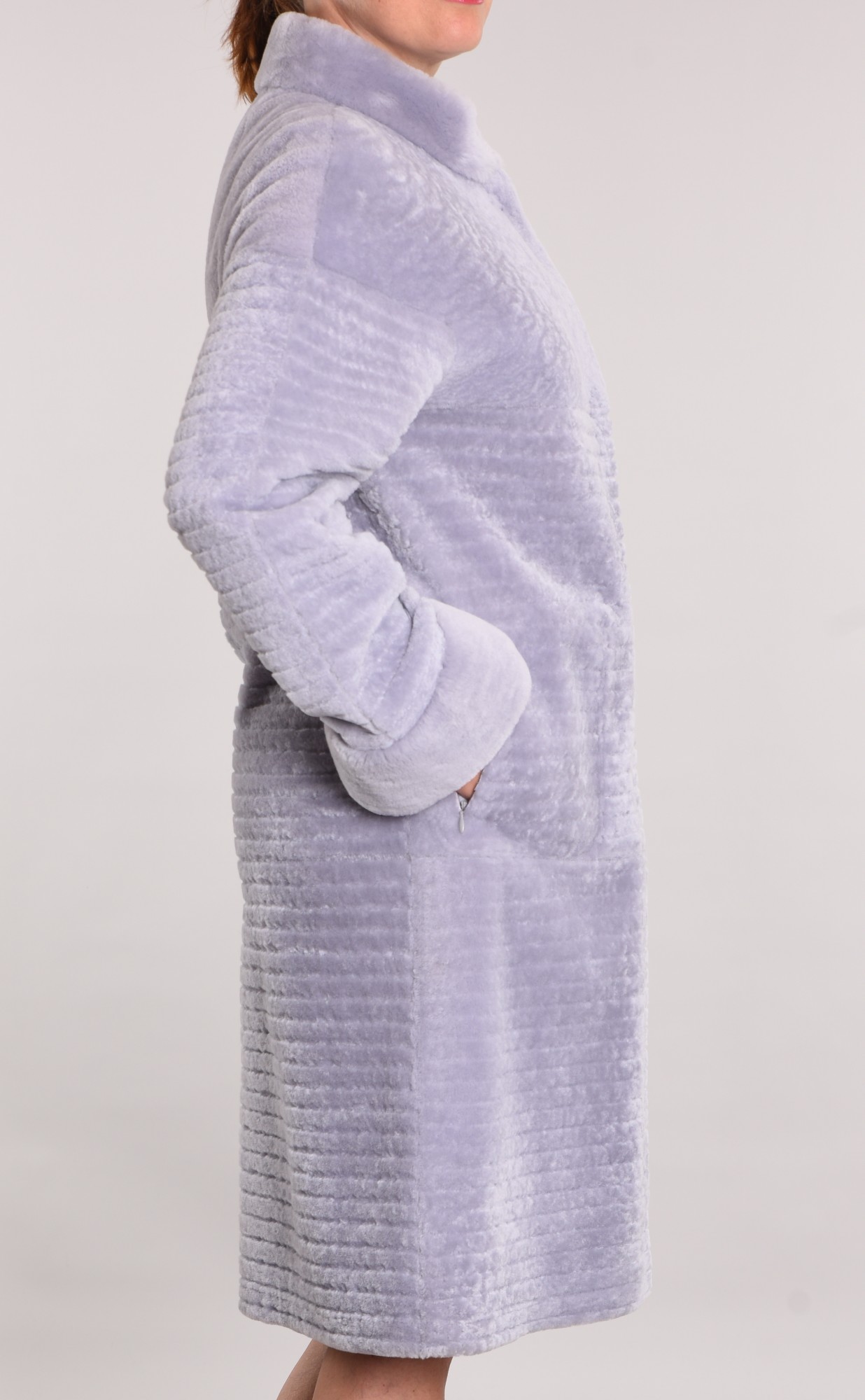 Астраган двусторонняя модель с покрытием, стойка воротник и манжеты мутон