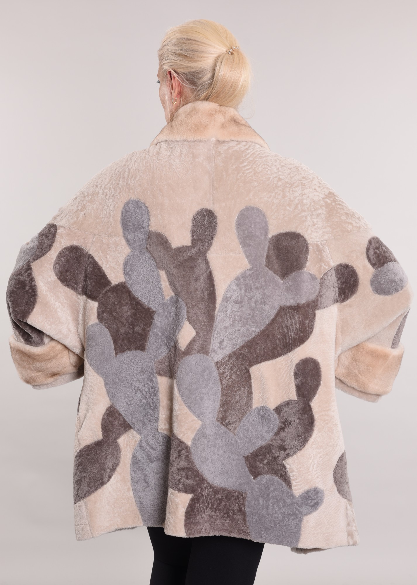 Астраган двусторонняя с покрытием, стойка воротник и манжеты Rex