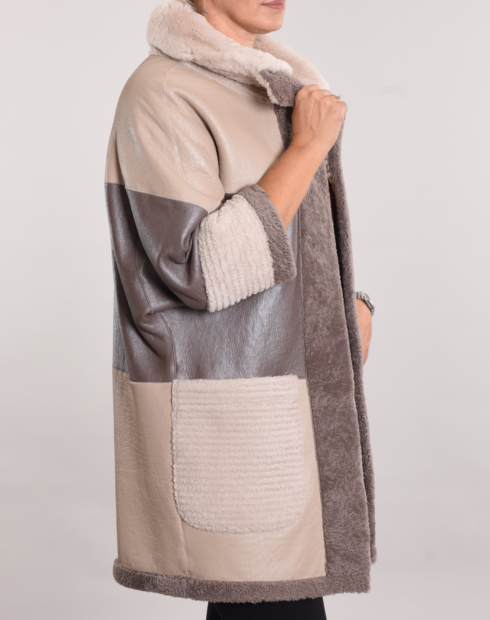 Дублёнка двусторонняя том-кёрли, стойка воротник и на рукавах Rex