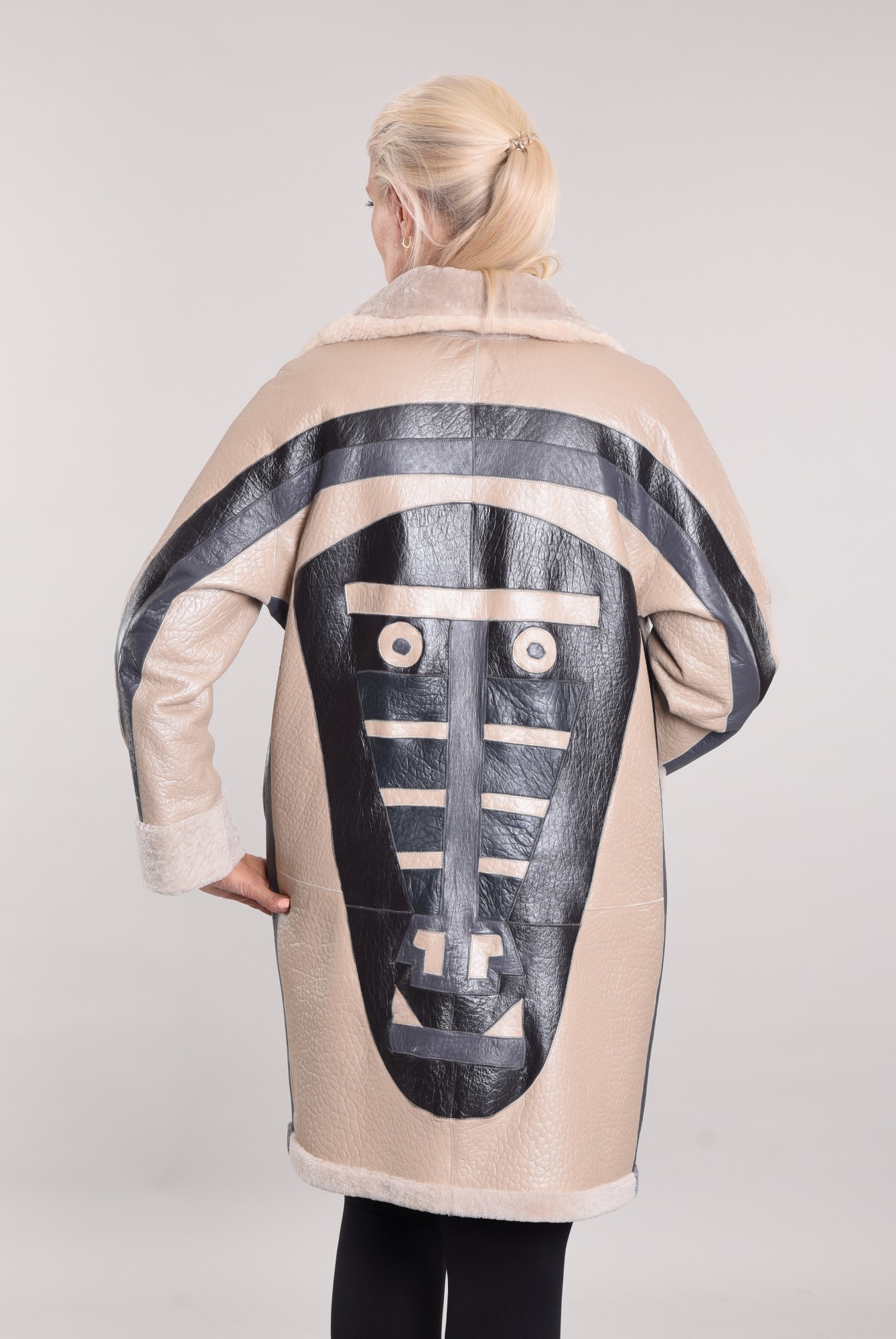 Astragan reversible coated model, English collar Rex