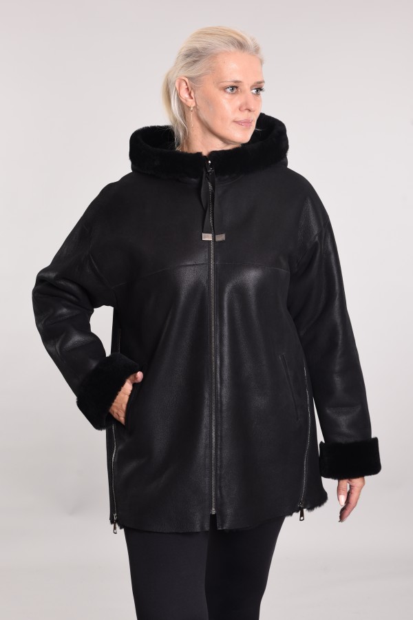 Дублёнка с капюшоном oversize