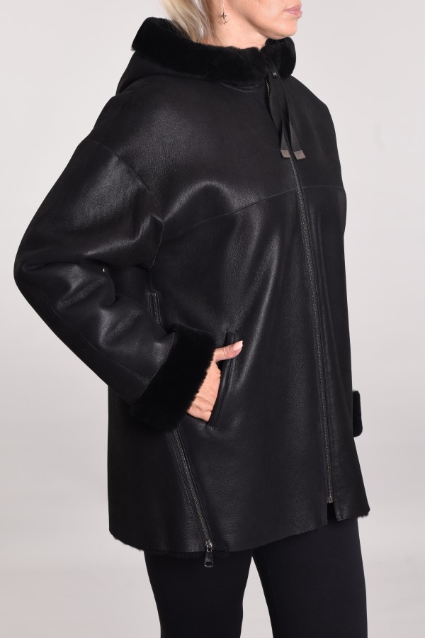 Дублёнка с капюшоном oversize