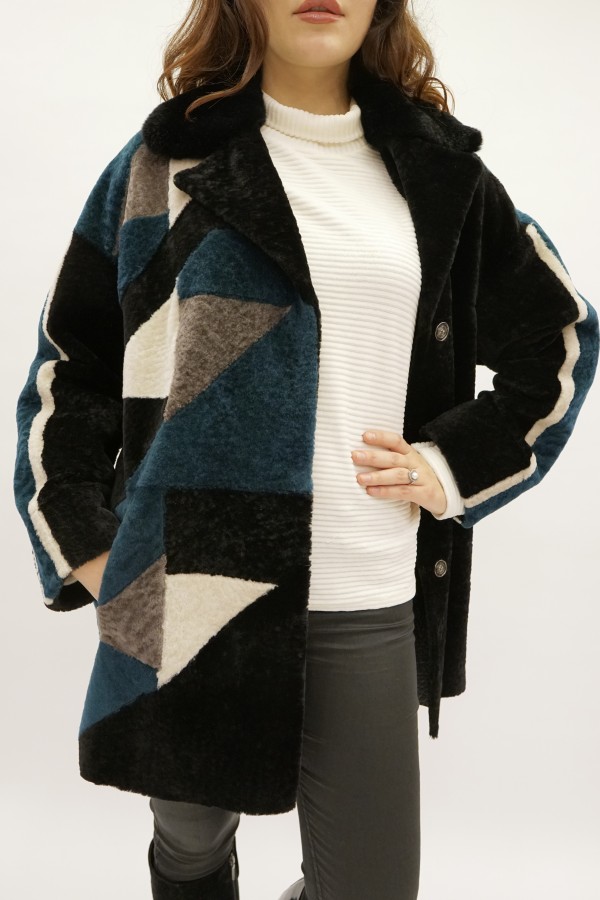 Астраган двусторонняя модель с покрытием, английский воротник Rex. Oversize