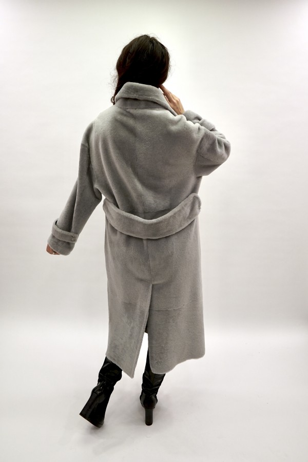 Испанский Меринос с покрытием силка, английский воротник. Oversize