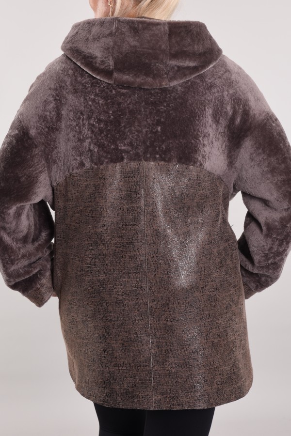 Астраган с капюшоном с покрытием oversize